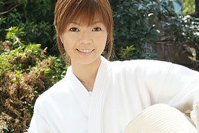 Poked with a Shinai (Pikkur-00309) sample image 2