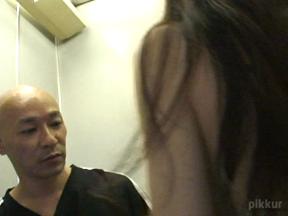 TORA-TORA-PLATINUM Vol.048: Elevator Mischief with a Fashion Model (Pikkur-01653) sample image 5