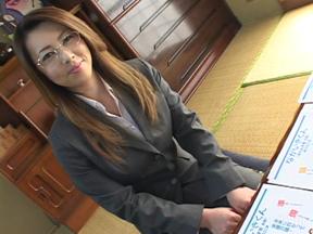 Sex with a Life Insurance Lady - Yumi Kazama (Pikkur-02129) sample image 5