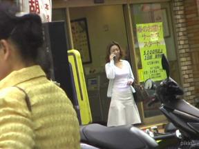 Naughty Housewife's Erotic Diary: Haruna Uemura (Pikkur-02179) sample image 2