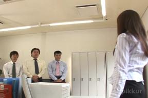 Conditions for Promotion by a Bullying Boss (Pikkur-02489) sample image 3