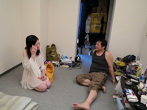 My Best Friend's Daughter Came When I Called for a Delivery Service! (Pikkur-03202) sample image 3