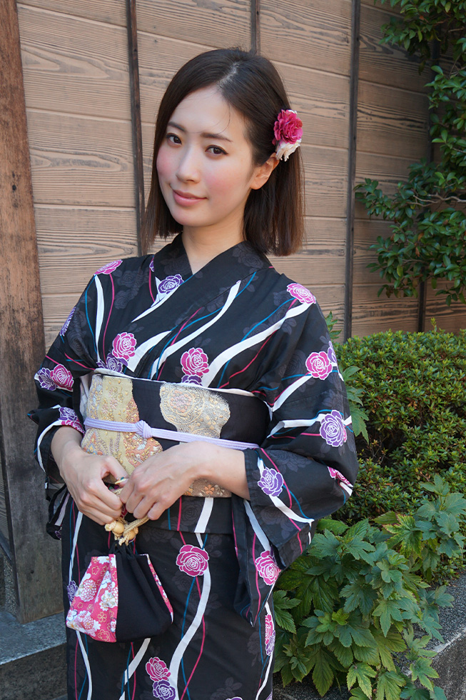 The Ecstasy: Kimono Beauty and As Instinct Goes